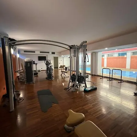 Lejlighed Design And Wellness With Pool And Gym Milano