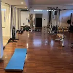 דירה Design And Wellness With Pool And Gym